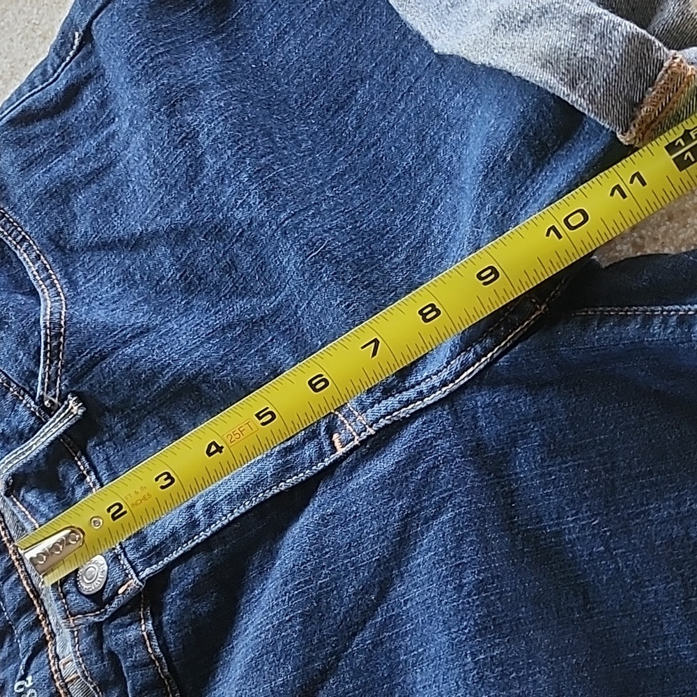 Levi's Cuffed Jean Short Size 32 - Picture 11 of 12